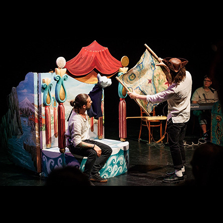 Kacor Kir&aacute;ly &eacute;s a kal&oacute;z