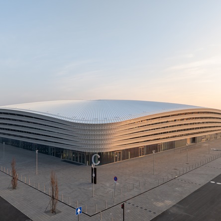 MET Ar&eacute;na Sz&eacute;kesfeh&eacute;rv&aacute;r