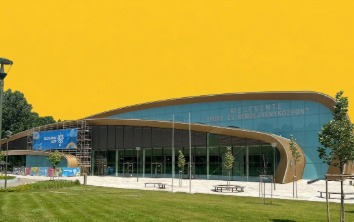 Riz Levente Sport- &eacute;s Rendezv&eacute;nyk&ouml;zpont